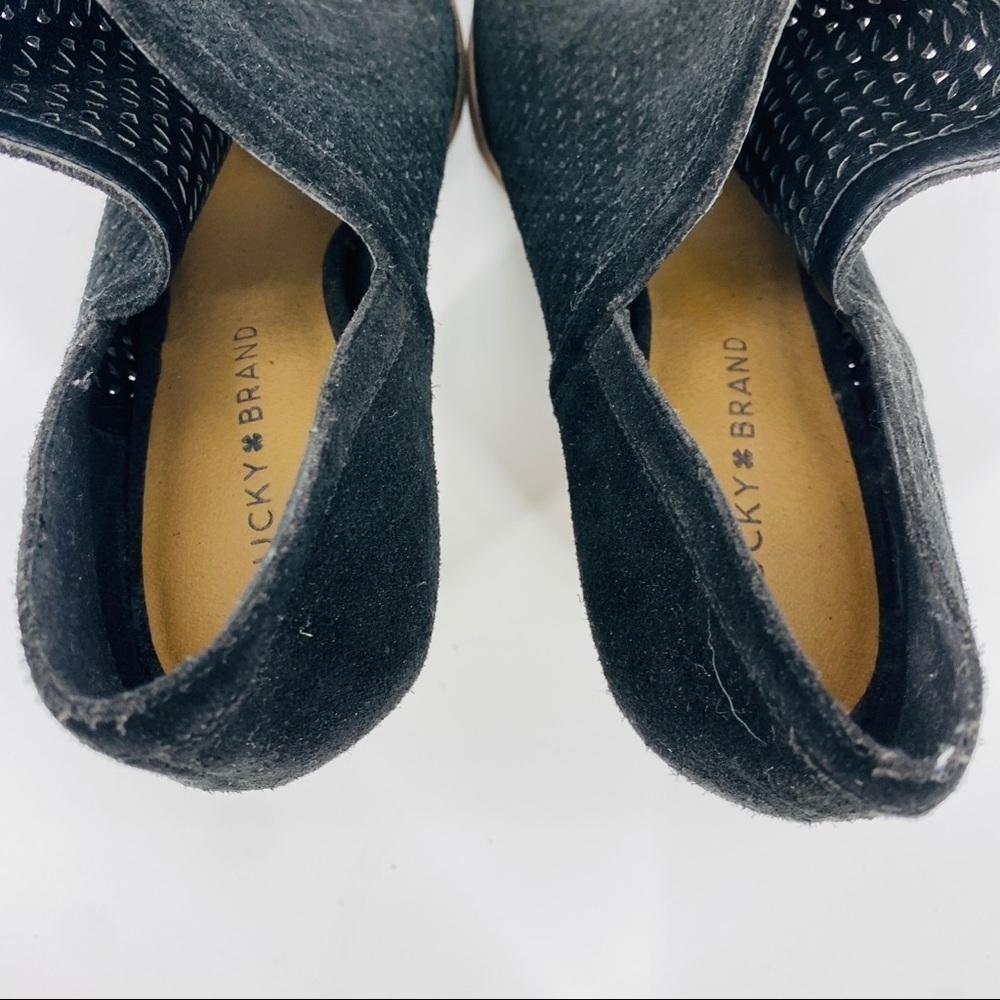 Lucky Brand Livey Black Peep Toe Suede Bootie 3.5” Stacked Block Heel Size 11M - Picture 11 of 15